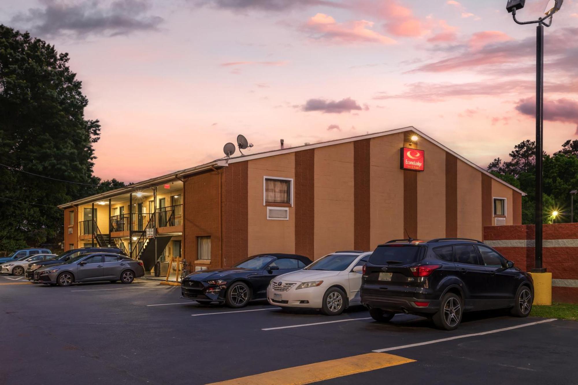 Econo Lodge Inn & Suites I-64 & Us 13 Virginia Beach Eksteriør bilde